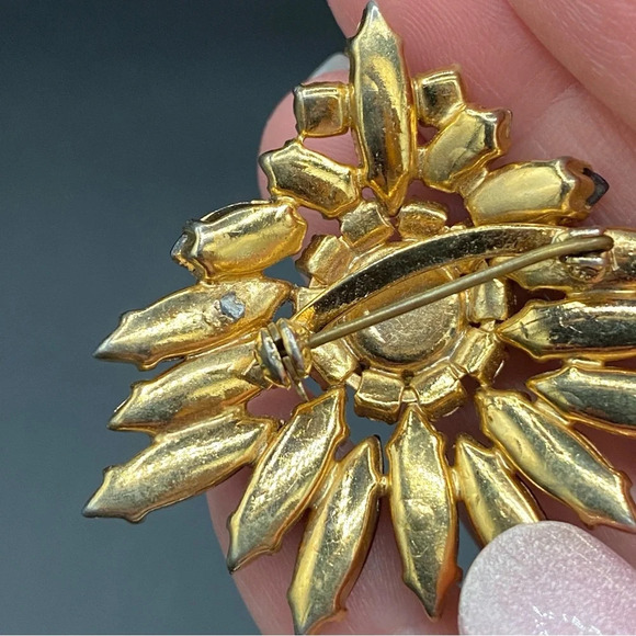 Vintage Navette Amber and Brown AB Rhinestone Brooch - Old Hollywood Style - Picture 11 of 13